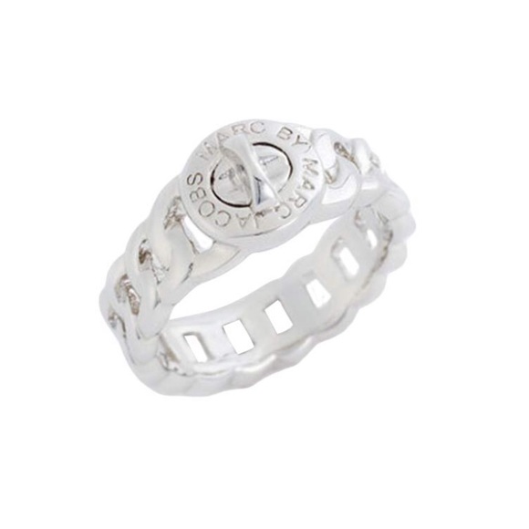 Marc Jacobs Silver Katie Turnlock Chain Ring size 7 - Picture 2 of 7